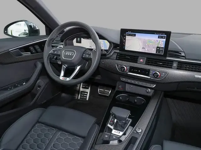 Audi RS4