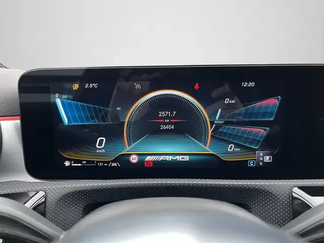 Mercedes-Benz A 45 AMG