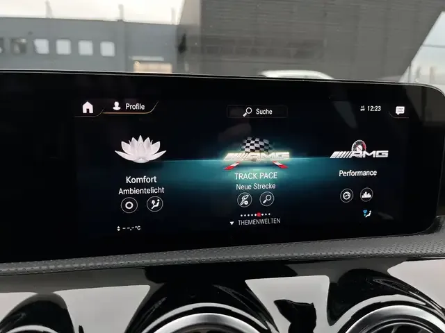 Mercedes-Benz A 45 AMG