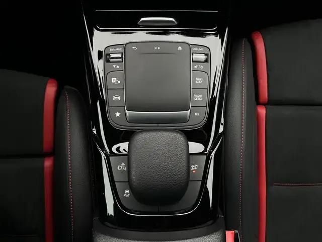 Mercedes-Benz A 45 AMG