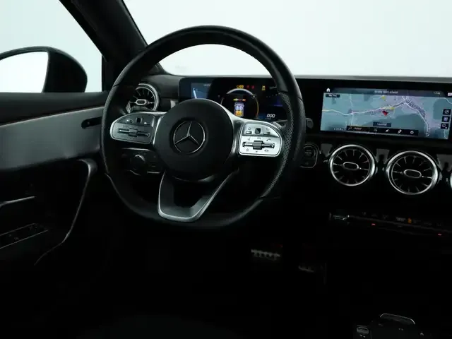 Mercedes-Benz A 35 AMG