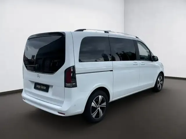 Mercedes-Benz V 250