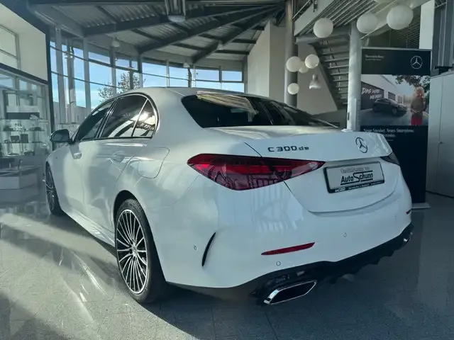 Mercedes-Benz C 300