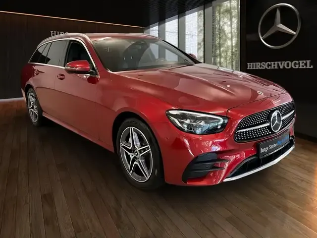 Mercedes-Benz E 300