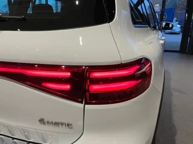 Mercedes-Benz EQB 350