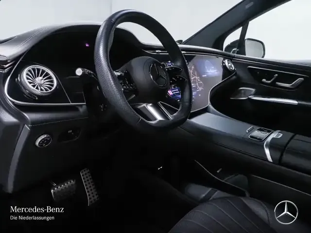 Mercedes-Benz EQE SUV