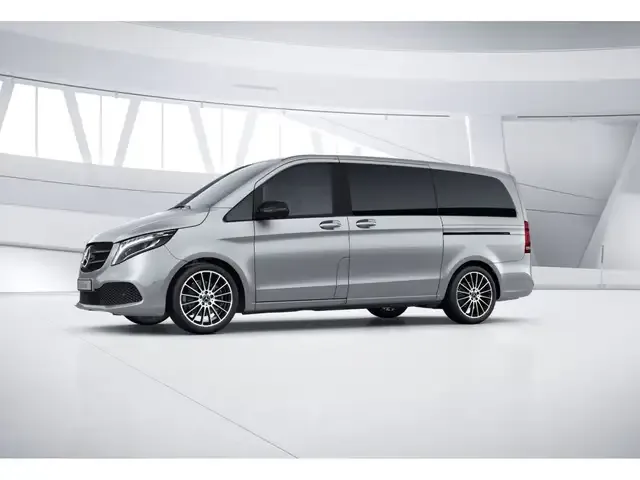 Mercedes-Benz V 250