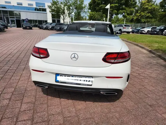 Mercedes-Benz C 220
