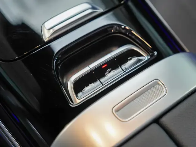Mercedes-Benz CLE 200