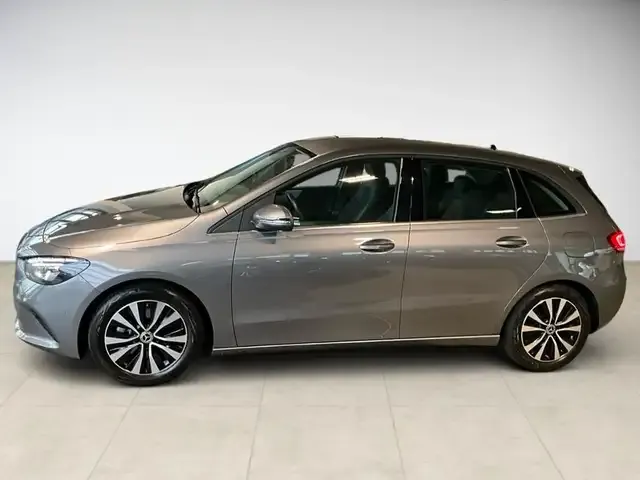 Mercedes-Benz B 220