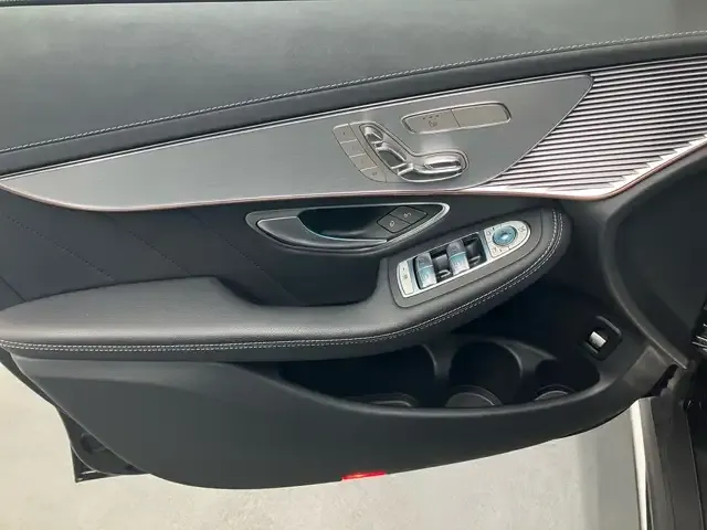 Mercedes-Benz EQC 400