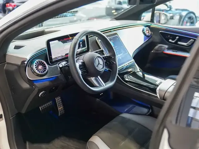 Mercedes-Benz EQE 350