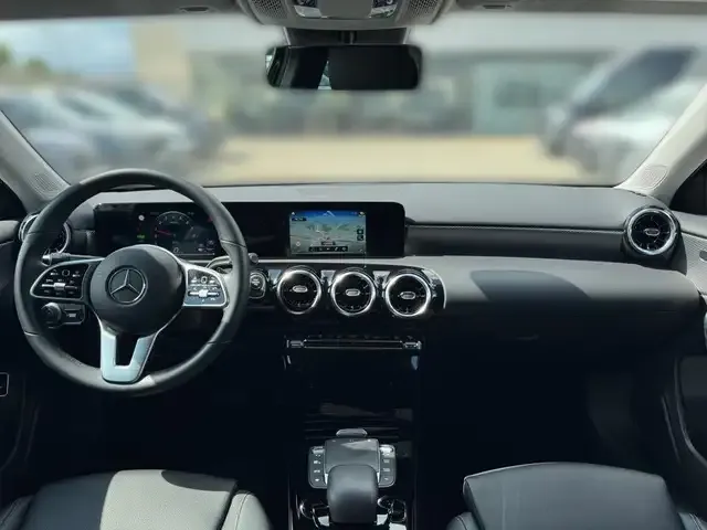 Mercedes-Benz A 250