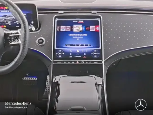 Mercedes-Benz EQE SUV