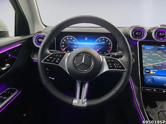 Mercedes-Benz GLC 200