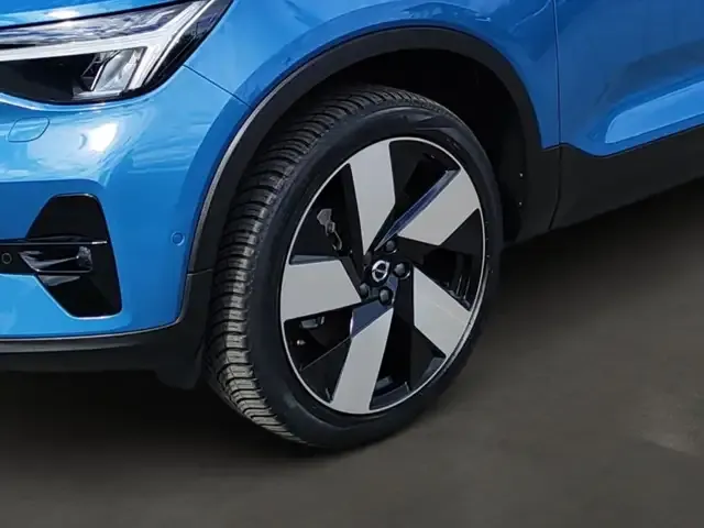 Volvo C40