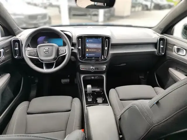 Volvo C40