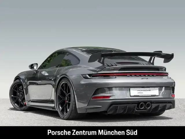 Porsche 992