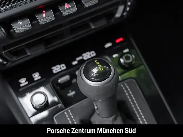Porsche 992