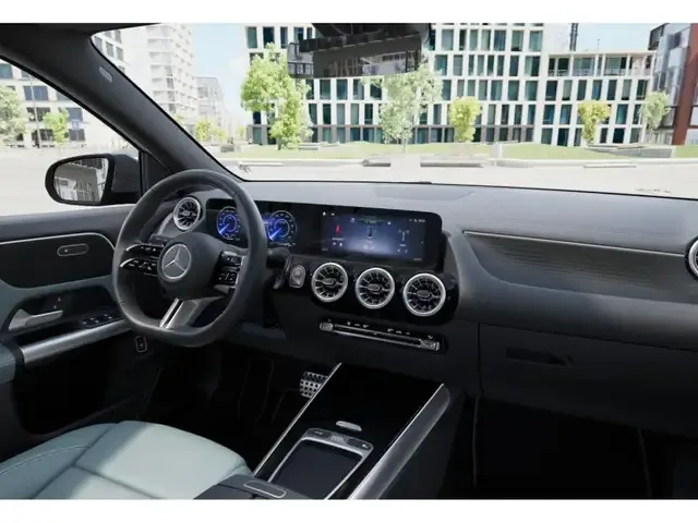 Mercedes-Benz EQA 300