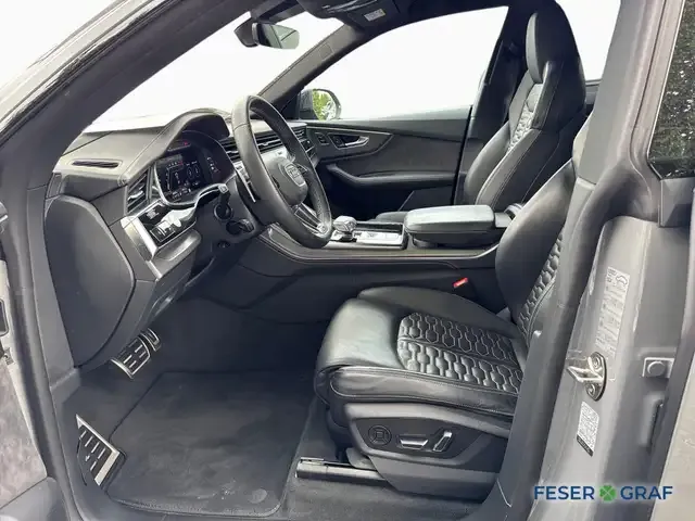 Audi RS Q8