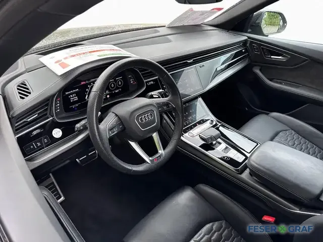 Audi RS Q8