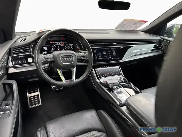 Audi RS Q8