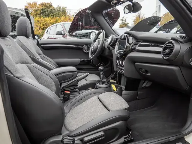 MINI One Cabrio