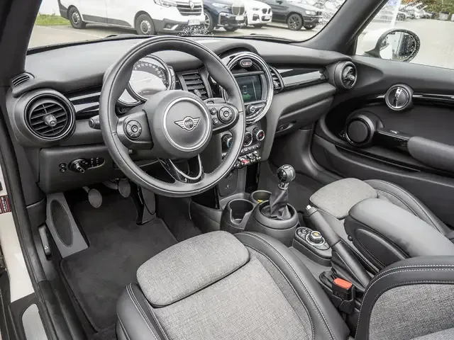 MINI One Cabrio