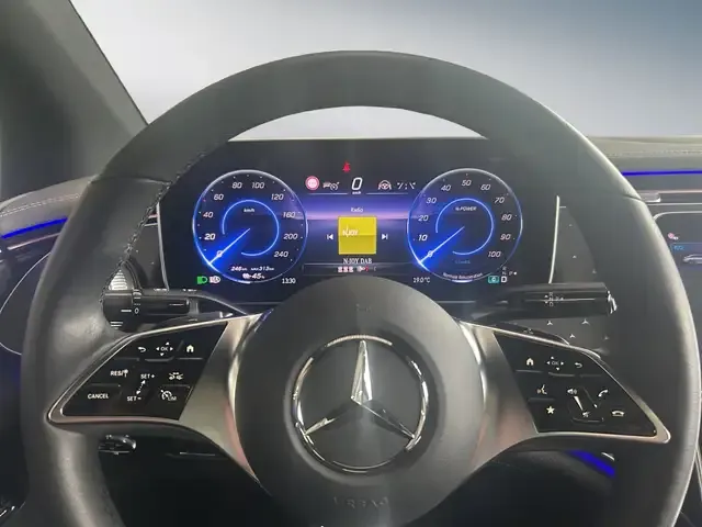 Mercedes-Benz EQE 350