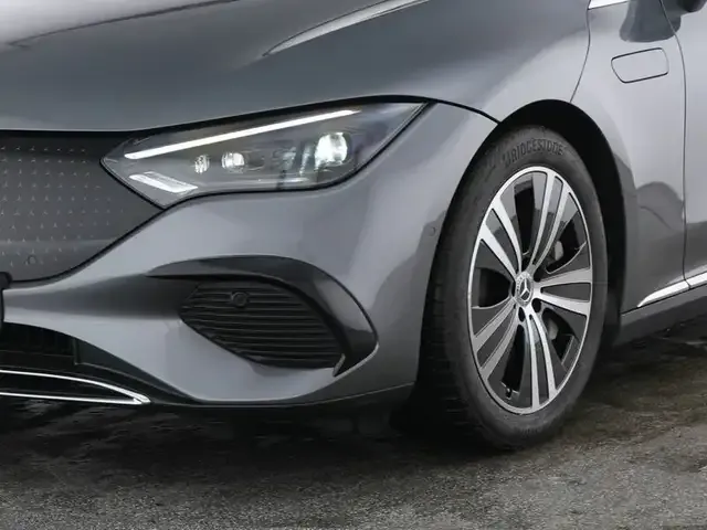 Mercedes-Benz EQE 350