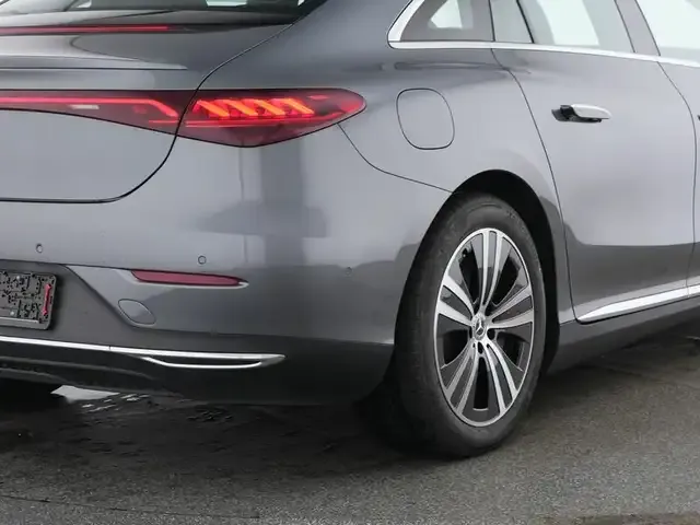 Mercedes-Benz EQE 350