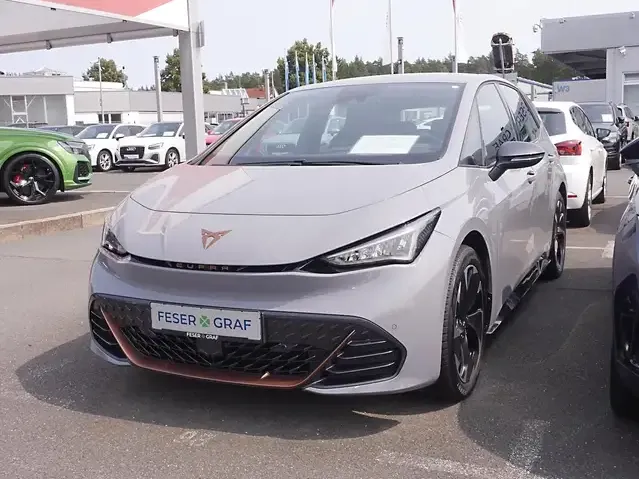 CUPRA Born