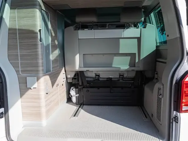Volkswagen T6 California
