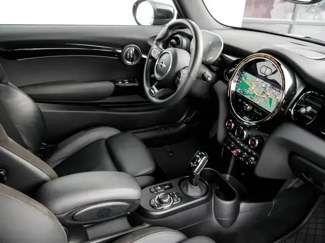 MINI John Cooper Works Cabrio