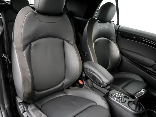 MINI John Cooper Works Cabrio