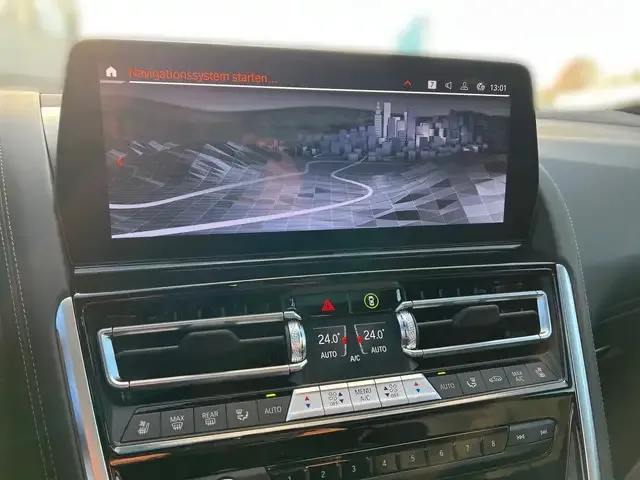 BMW 840