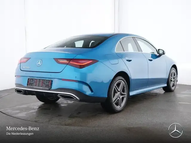Mercedes-Benz CLA 250