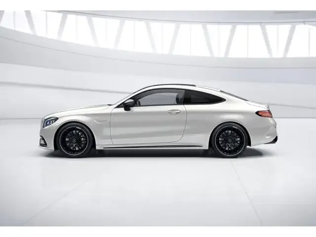 Mercedes-Benz C 63 AMG