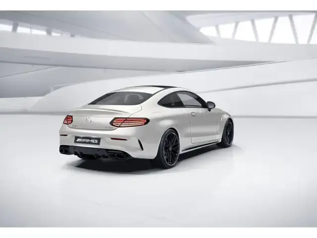 Mercedes-Benz C 63 AMG