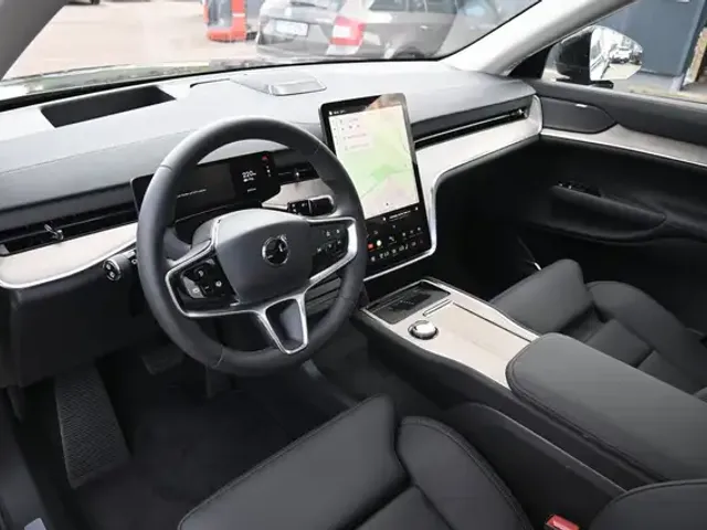 Volvo EX90
