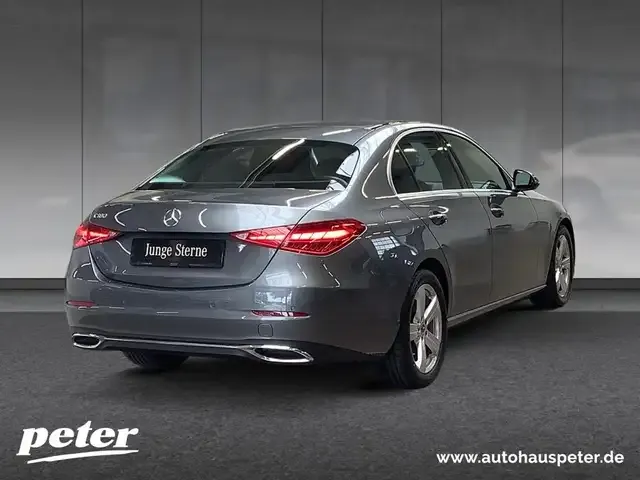 Mercedes-Benz C 180