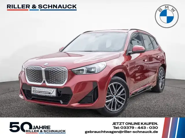 BMW iX1