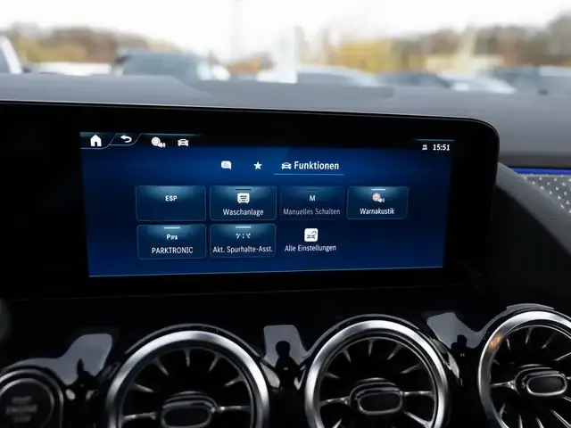 Mercedes-Benz GLA 250