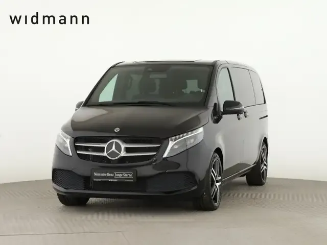 Mercedes-Benz V 220