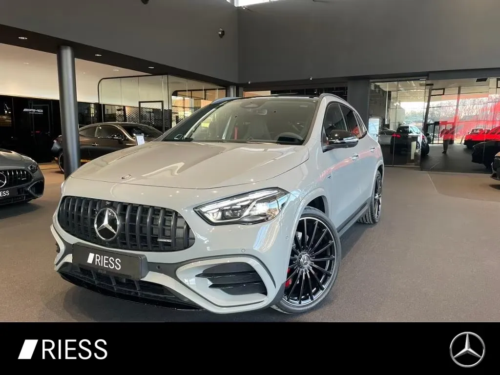 Mercedes-Benz GLA 35 AMG