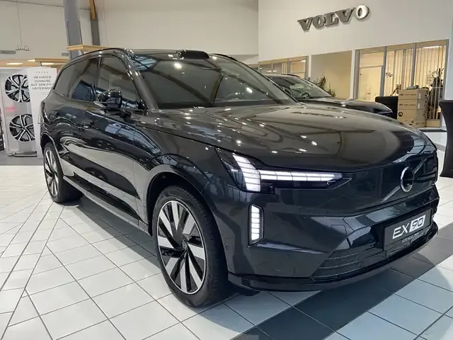 Volvo EX90