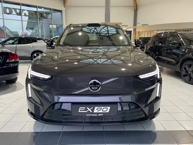 Volvo EX90