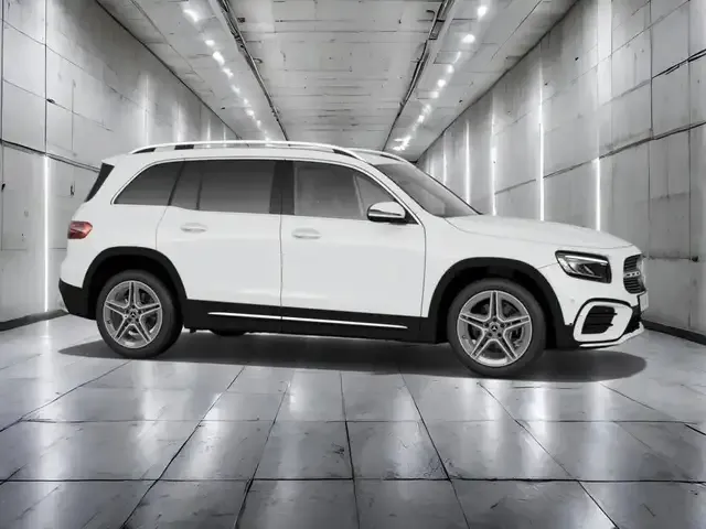 Mercedes-Benz GLB 220