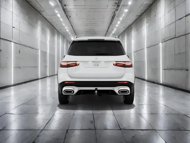 Mercedes-Benz GLB 220